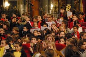 Lire la suite à propos de l’article Choeur à coeur : 600 voix pour un Noël solidaire