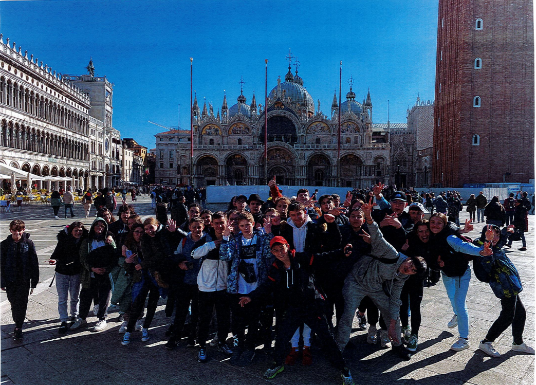 Lire la suite à propos de l’article Des collégiens de Notre Dame en visite à Venise